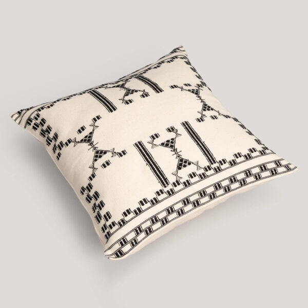Kadha Ivory / Black Naga Handwoven 100% Cotton Cushion Cover