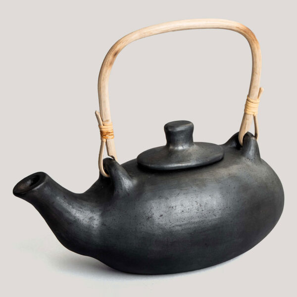 Divit Black Pottery Stone Kettle (Medium)
