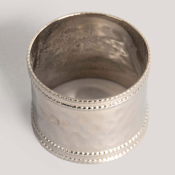 Pranita Silver Metal Napkin Ring (Set Of 4)